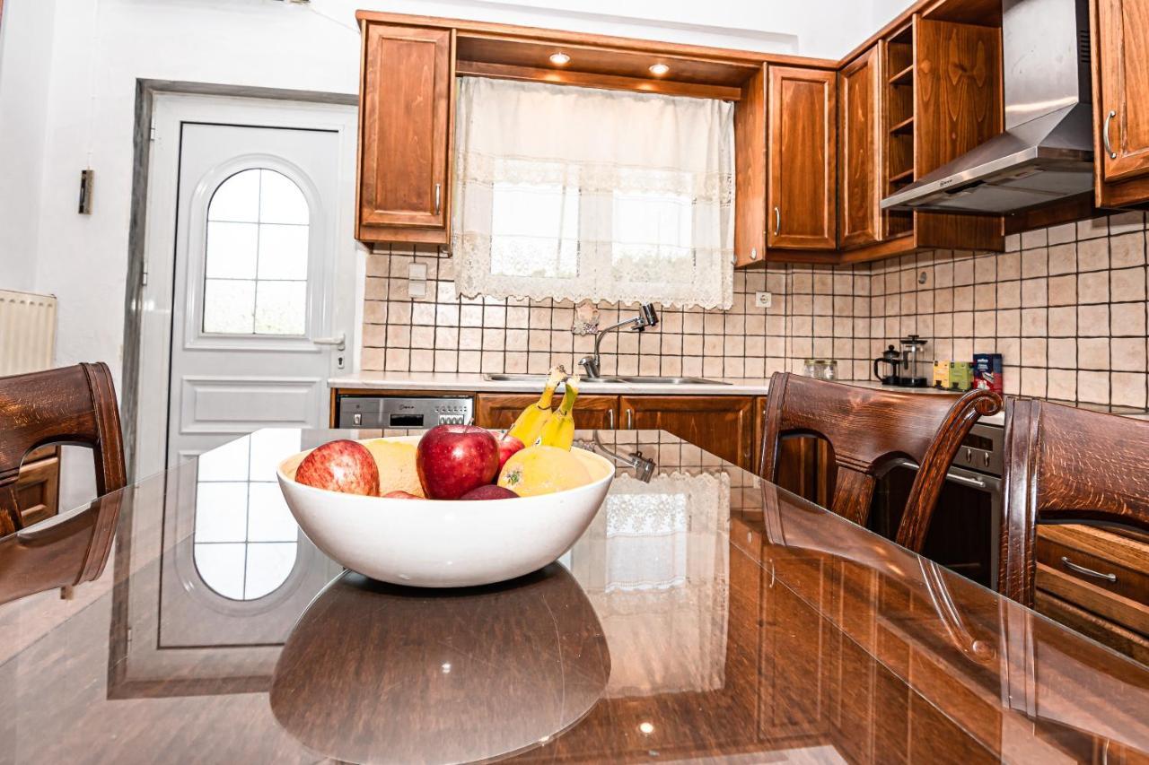 Hébergement de vacances Achilleas Deluxe αpartment -pet Friendly-parking-mountain View *