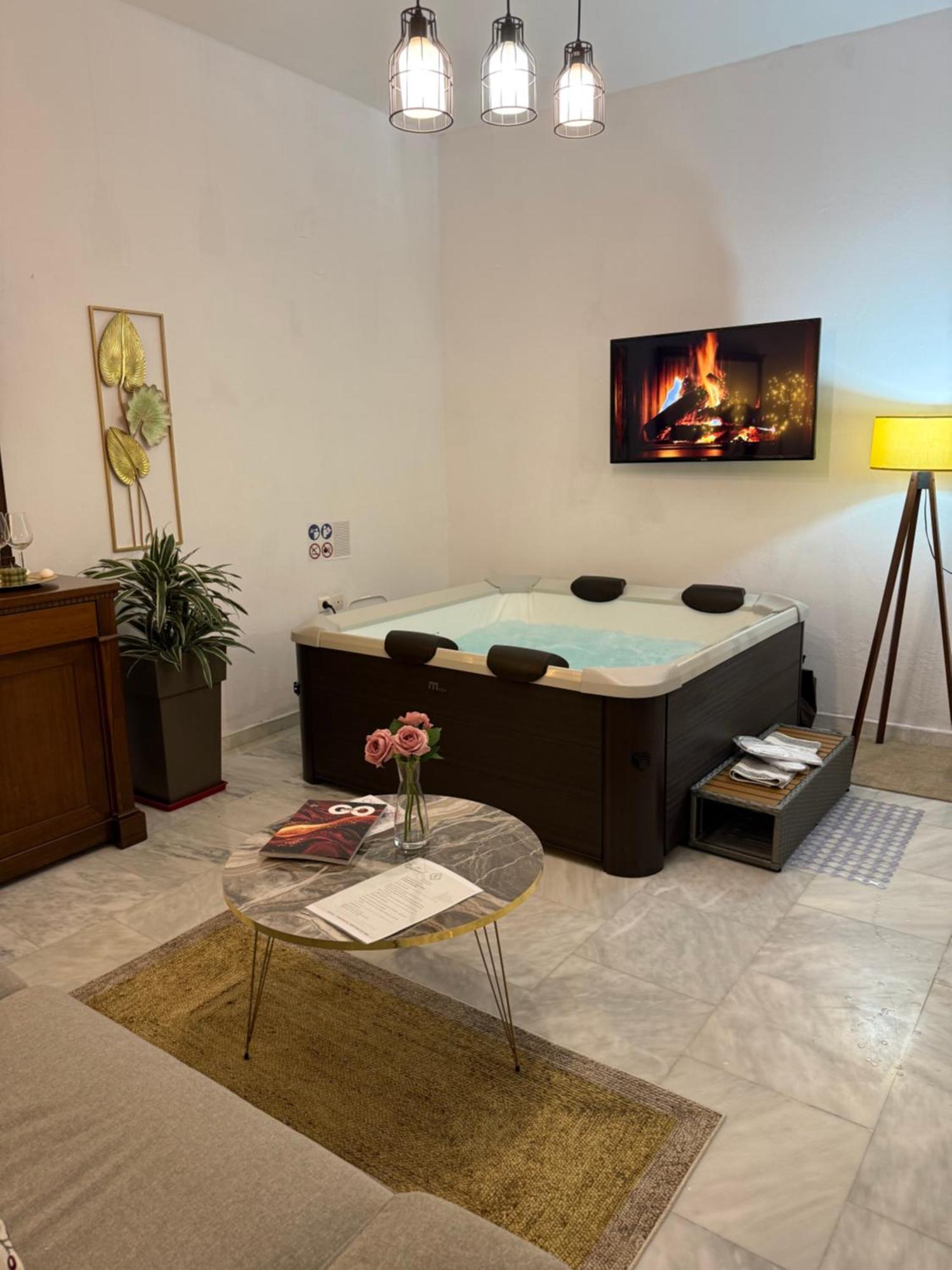 Achilleas Deluxe αpartment -pet Friendly-parking-mountain View Hébergement de vacances