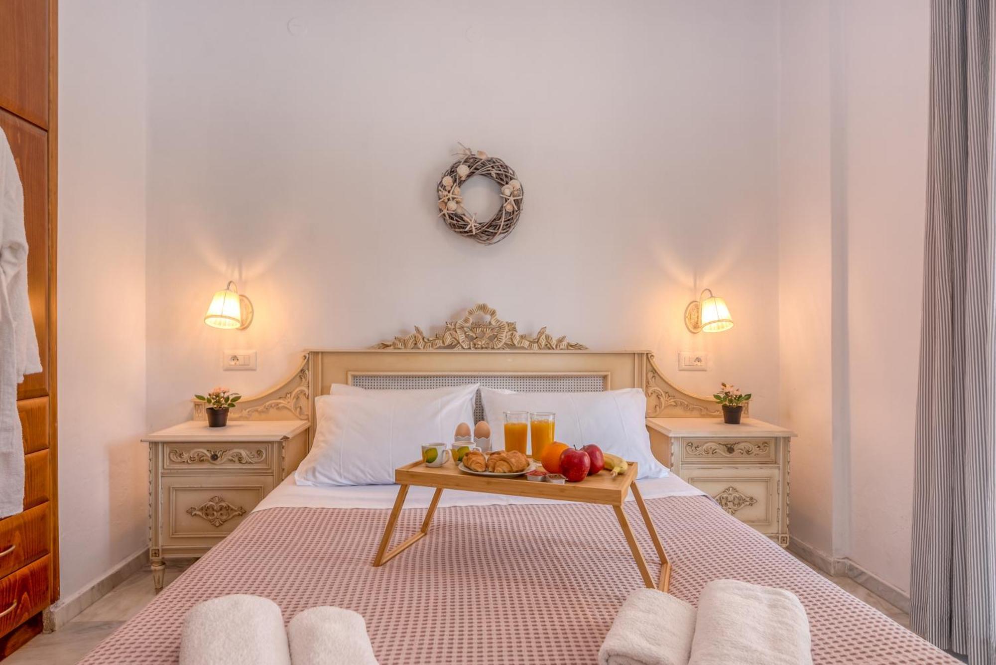 Achilleas Deluxe αpartment -pet Friendly-parking-mountain View Hébergement de vacances *